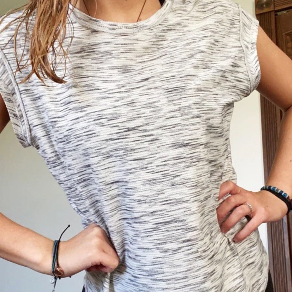 Lululemon Workout Tee